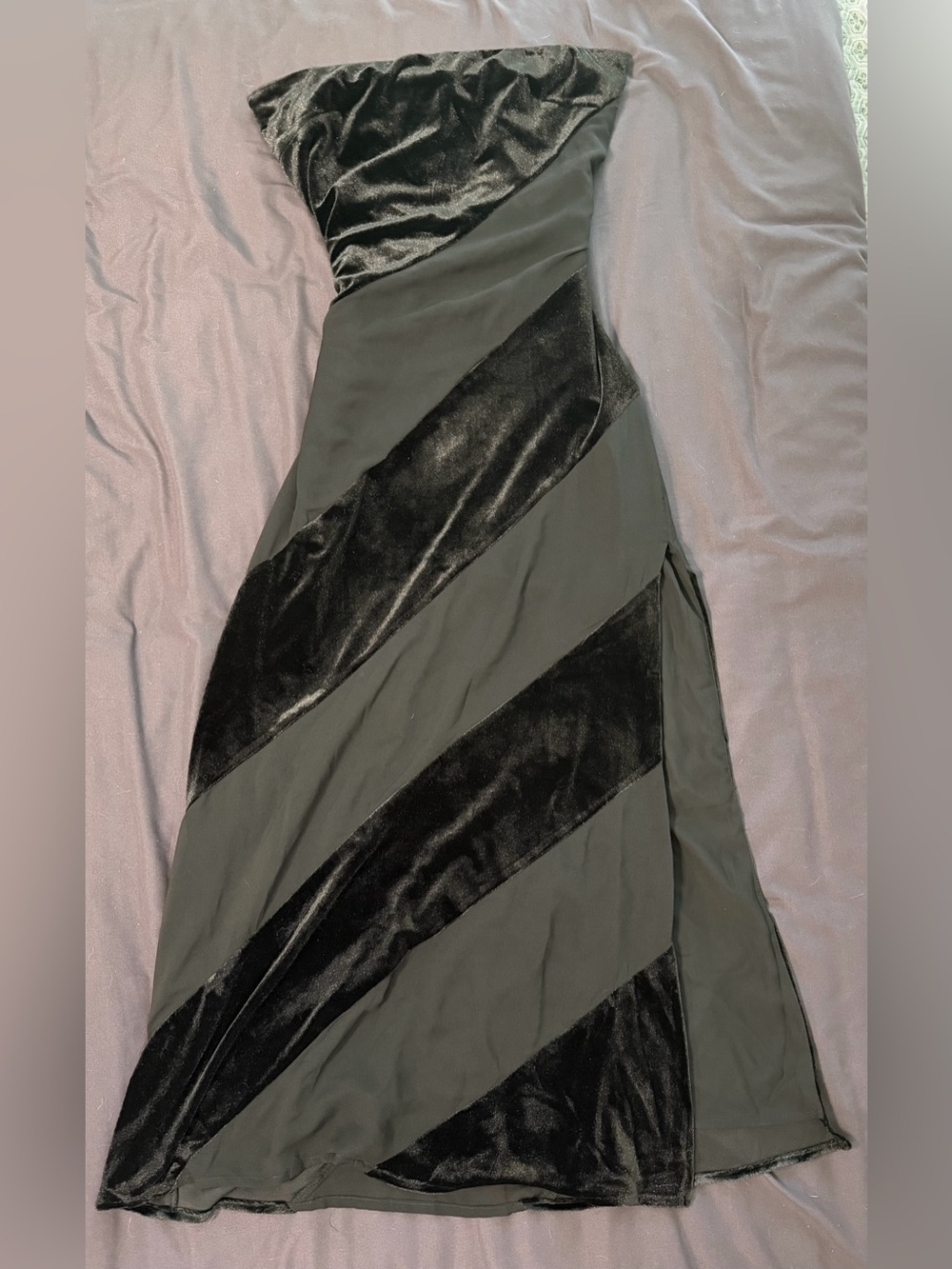 Lulu's Black Velvet-Panel Maxi Skirt